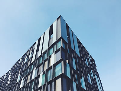 gray building during daytime thumbnail