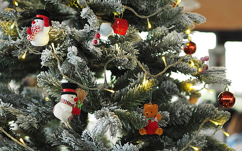 green and white decorative Christmas tree thumbnail