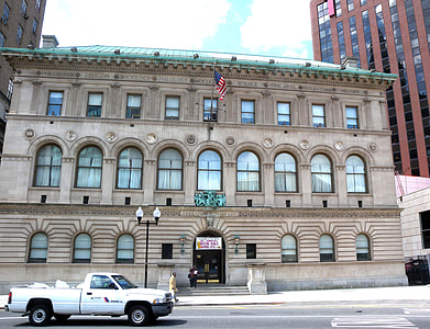 Newark Public Library in New Jersey thumbnail