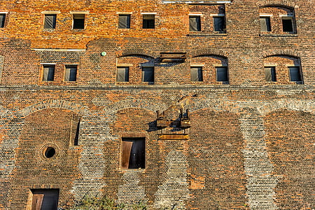 gray concrete building during day time thumbnail