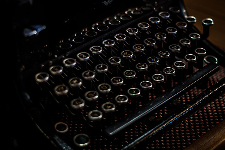 black and gray typewriter