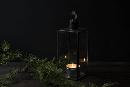 black metal framed tealight thumbnail