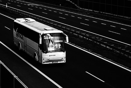 bus on runway thumbnail