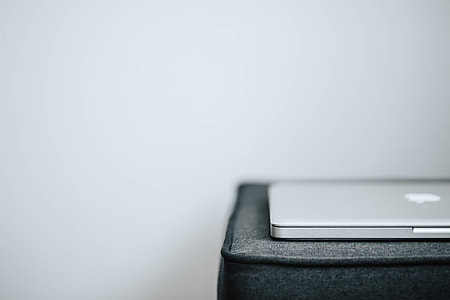 Silver Apple Macbook thumbnail