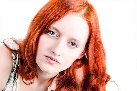 woman's face thumbnail
