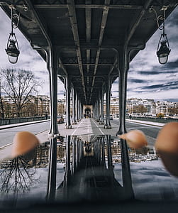 hallway between roads thumbnail