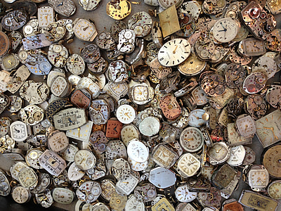 analog clock lot thumbnail