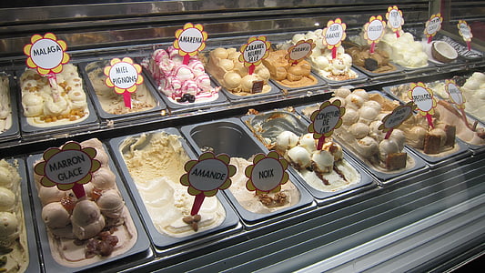 photo of ice cream display thumbnail