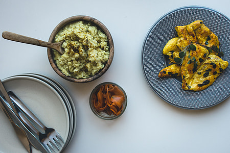 Paleo chicken breast with mashed cauliflower thumbnail