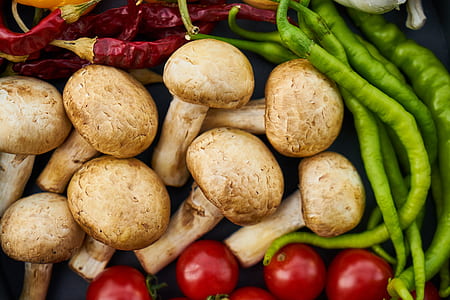 brown mushrooms and red cherry tomatoes thumbnail