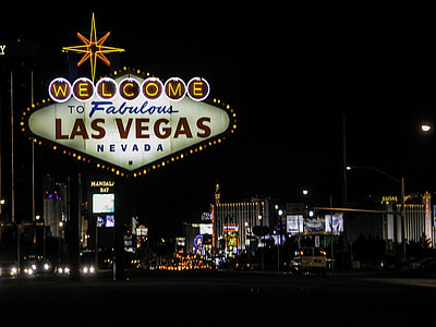Las Vegas Sign at Night, Nevada thumbnail