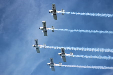 five biplanes on sky thumbnail