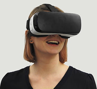 woman wearing VR headset thumbnail