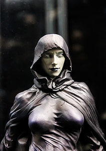 X-Men Storm figurine thumbnail