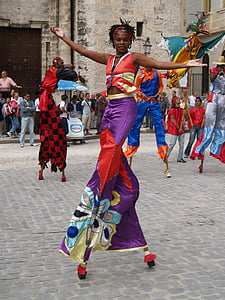 woman dancing on the street thumbnail