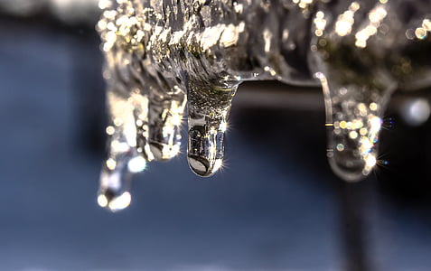 frozen water droplets macro photo thumbnail