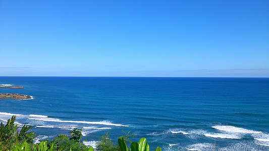 landscape photo of shore thumbnail