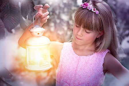 girl carrying lantern thumbnail