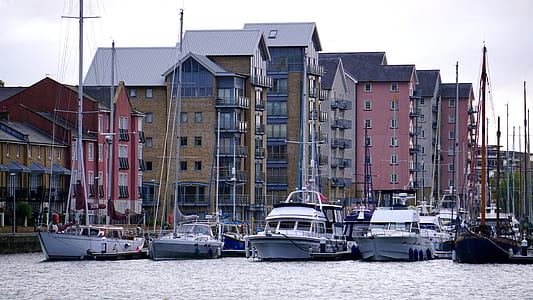 sea, city, water, ocean thumbnail