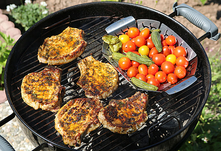 grilled meats and vegetables thumbnail