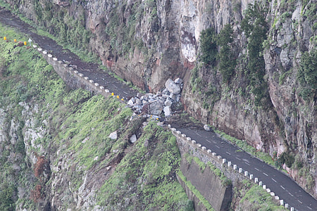 rocks blocking the road thumbnail