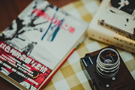 shallow focus photography of camera thumbnail
