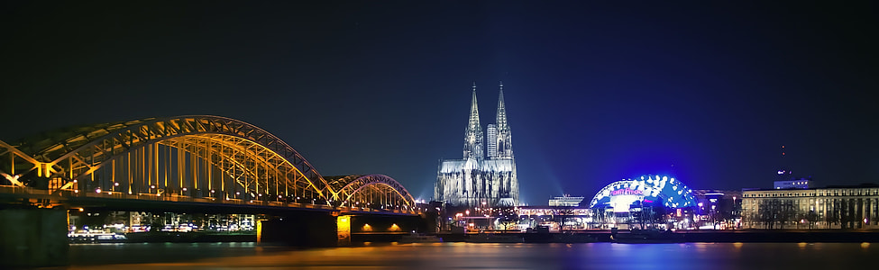 Cityscape over the Bridge thumbnail