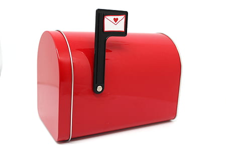 red steel mailbox thumbnail