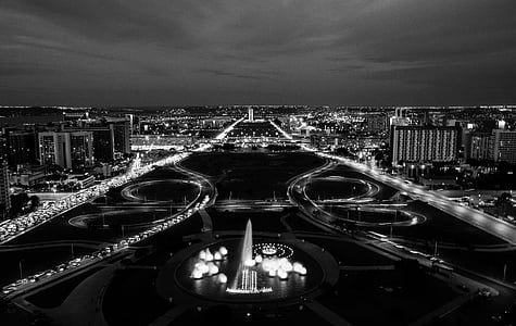 grayscale photo of cityscape thumbnail