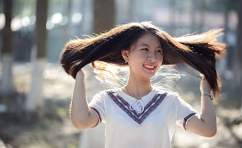 Close-Up Photography of a Smiling Woman thumbnail