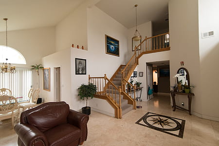 photo of house interior thumbnail