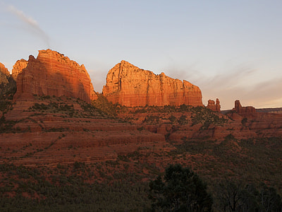 Sandstone Cliffs, Geological Formations thumbnail