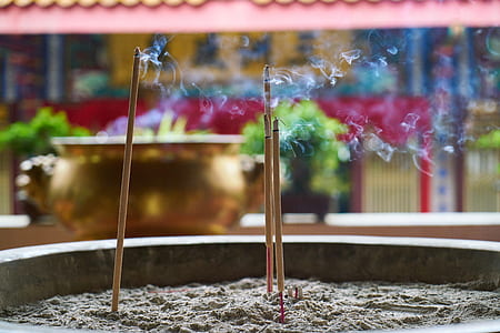 selective focus photography of chopstick thumbnail
