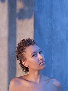 woman portrait photo thumbnail