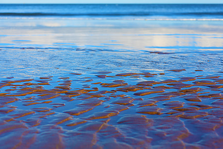 photography of seashore \ thumbnail