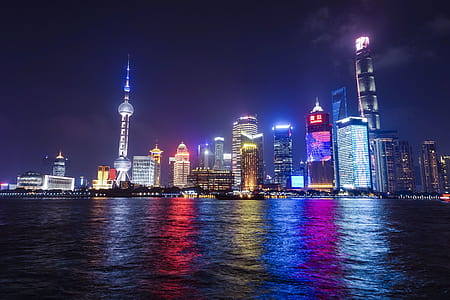 cityscape photography of Oriental Pearl Tower, China thumbnail