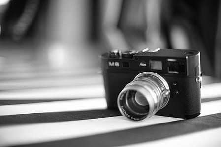 grayscale photo of M8 camera thumbnail