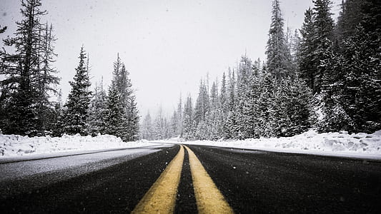 gray road thumbnail