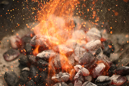 back and red charcoal thumbnail