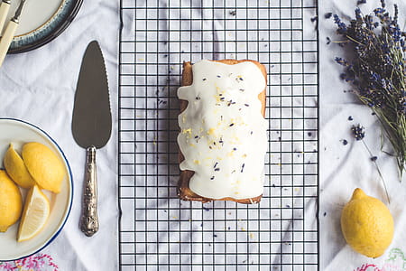 Lemon Cake thumbnail