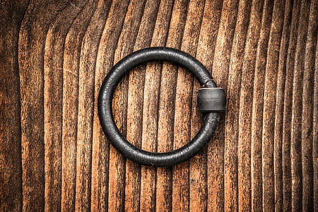 black steel ring thumbnail