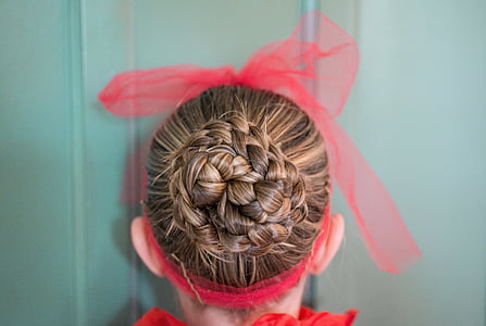 woman wearing red hair band thumbnail