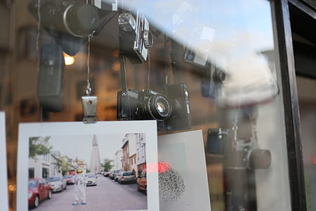 camera hanged with pictures thumbnail
