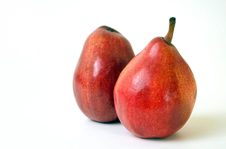 Red pears thumbnail