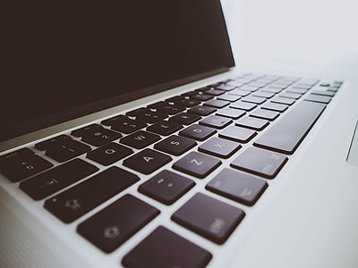 MacBook Pro thumbnail