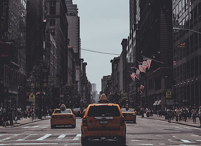 cars on road thumbnail