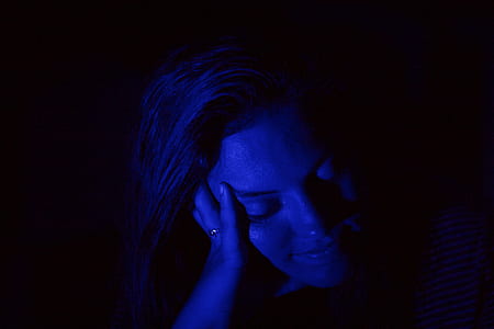 woman's face thumbnail