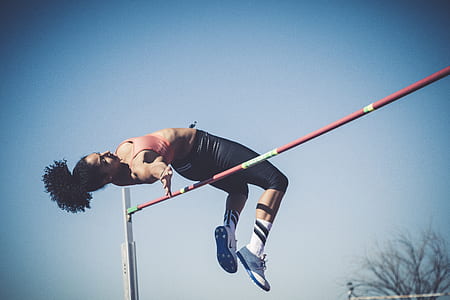 woman jump on pole thumbnail