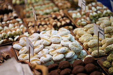 pan of pastries thumbnail