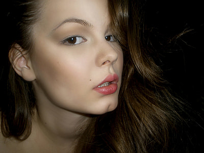 woman taking selfie thumbnail